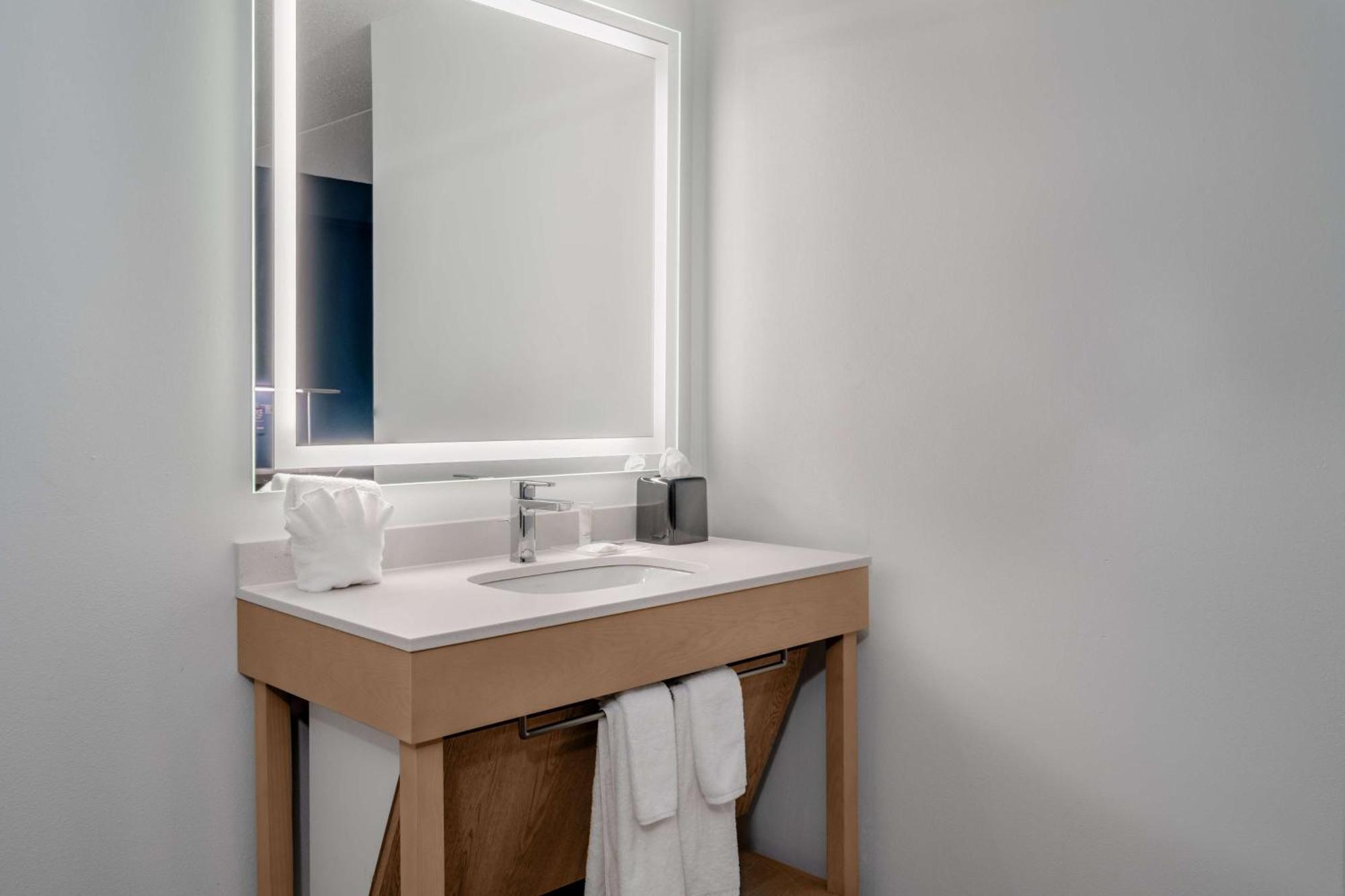 Hyatt Place Mystic Εξωτερικό φωτογραφία